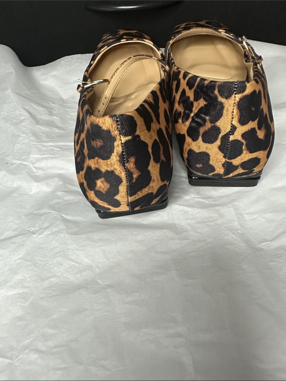 GENTLY WORN…FRANCO SARTO TINSLEY MARY JANE FLAT
BROWN LEOPARD PRINT - Picture 6 of 6